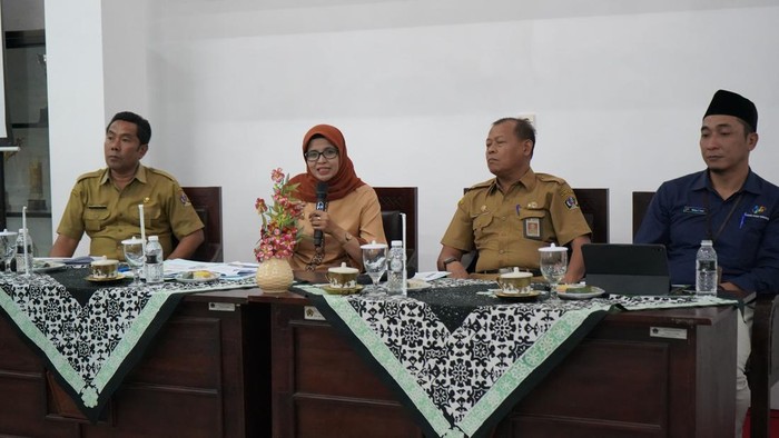 Pemkab Blitar Anggarkan Ratusan Miliar untuk Turunkan Angka Kemiskinan